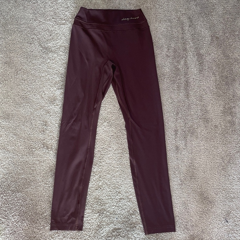 Gymshark whitney leggings v2 size small in brown